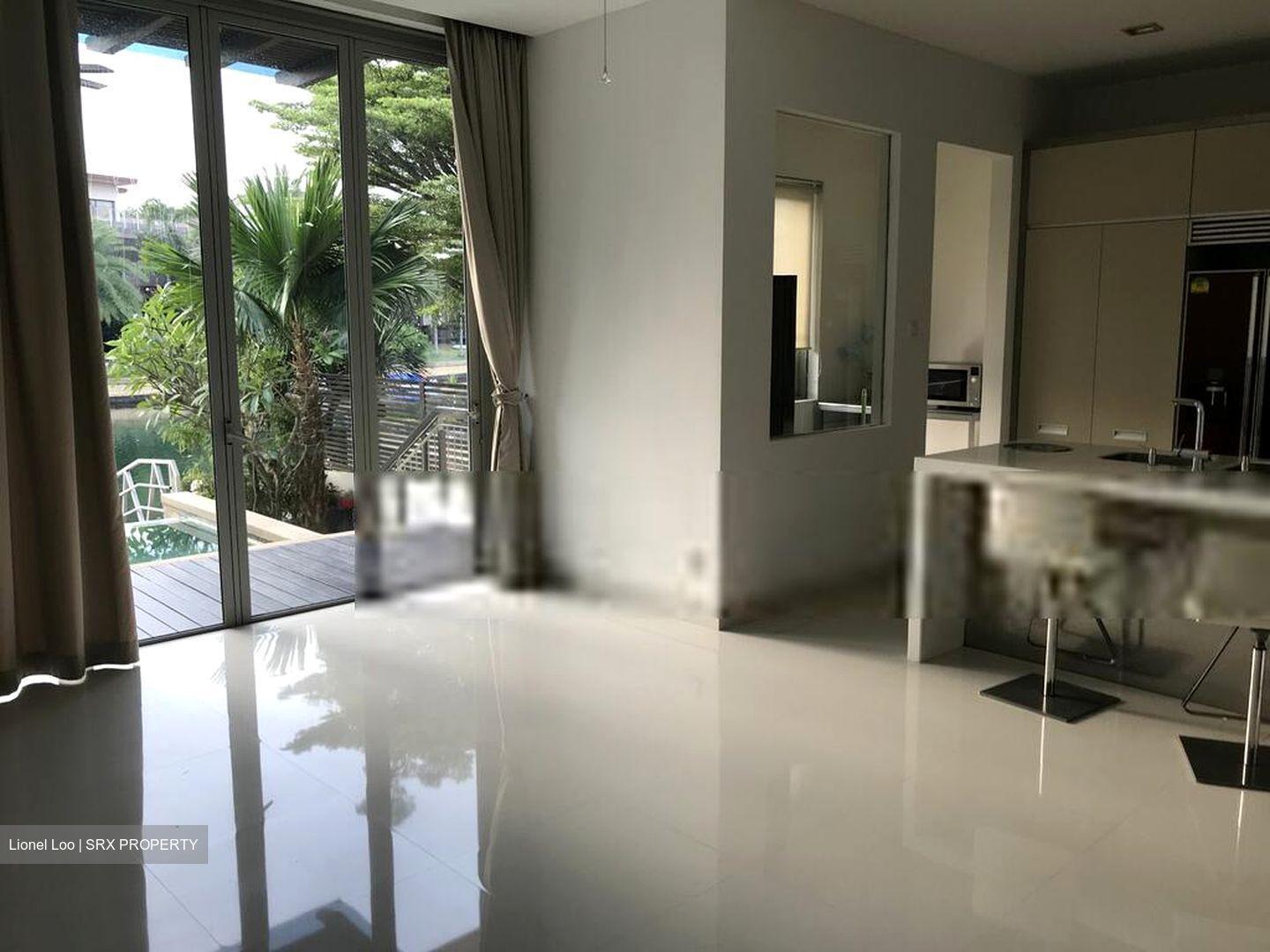 Harbourfront Avenue (D4), Terrace #448887601